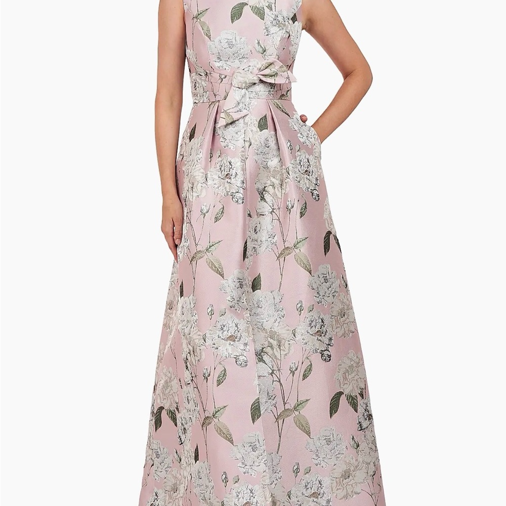Kay Unger Pink Pearl Floral dress 16 petite {5’3}